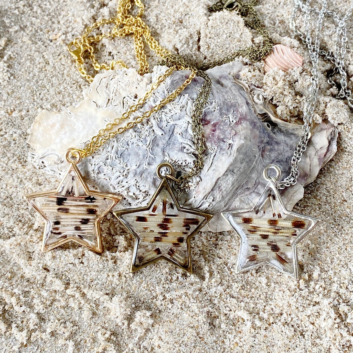 Lionfish Star Bezel Necklace