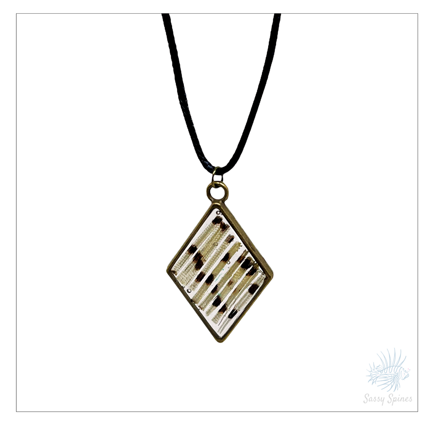 Lionfish Diamond Rhombus Bezel Necklace